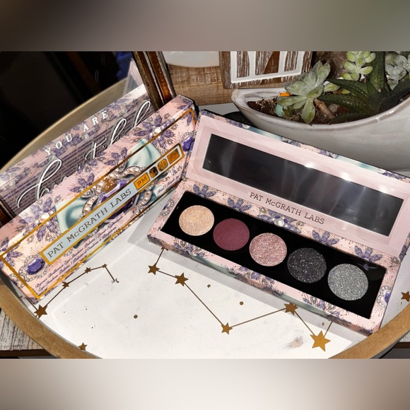 Pat McGrath Other - Pat McGrath Bijoux Brillance Eyeshadow Palette